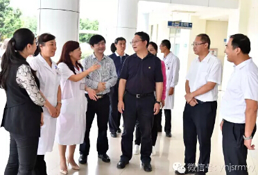  省卫计委张宽寿副主任到我院检查指导工作