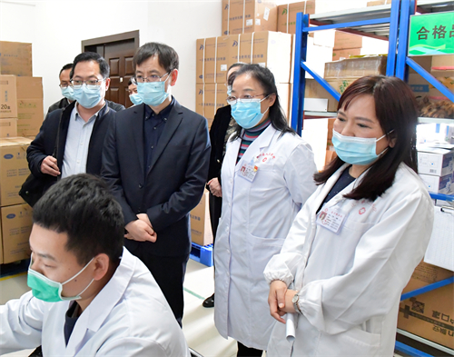  国家医疗保障局医药价格和招标采购司调研组到建水县人民医院调研药品和耗材集采工作