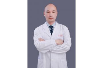  【致敬医师节·专家简介】医者仁心：李燕来的“医”路坚守与成长
