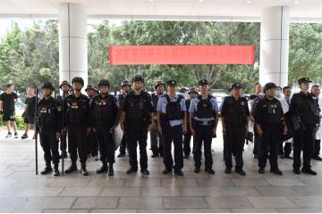  “警医”联动 以“演”促防——建水县人民医院开展警医联动反恐应急演练