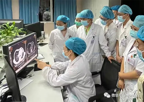 防控疫情不松懈 应急演练筑防线——建水县人民医院CT室开展疫情防控应急演练