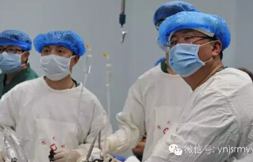  昆明医科大学第一附属医院胃肠外科专家到我院开展手术交流指导