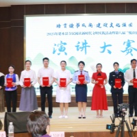  燃情“悦读建水”演讲赛场！建水县人民医院护士李炳以医者故事荣获大赛二等奖